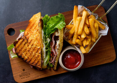 Fiesta Royale a la Carte